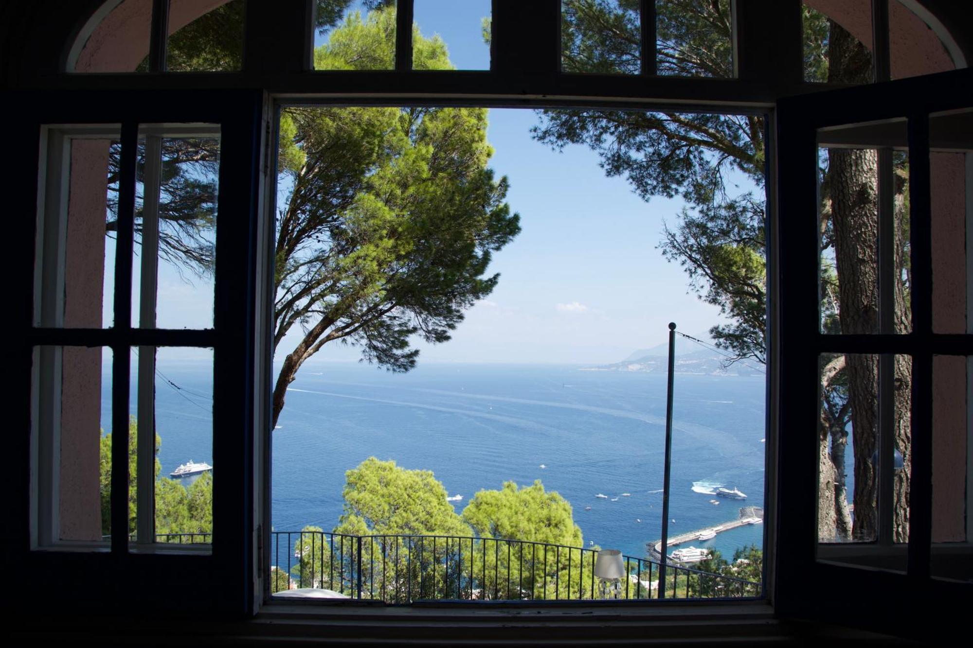 La Casa Nel Bosco Hotel Capri Exterior photo