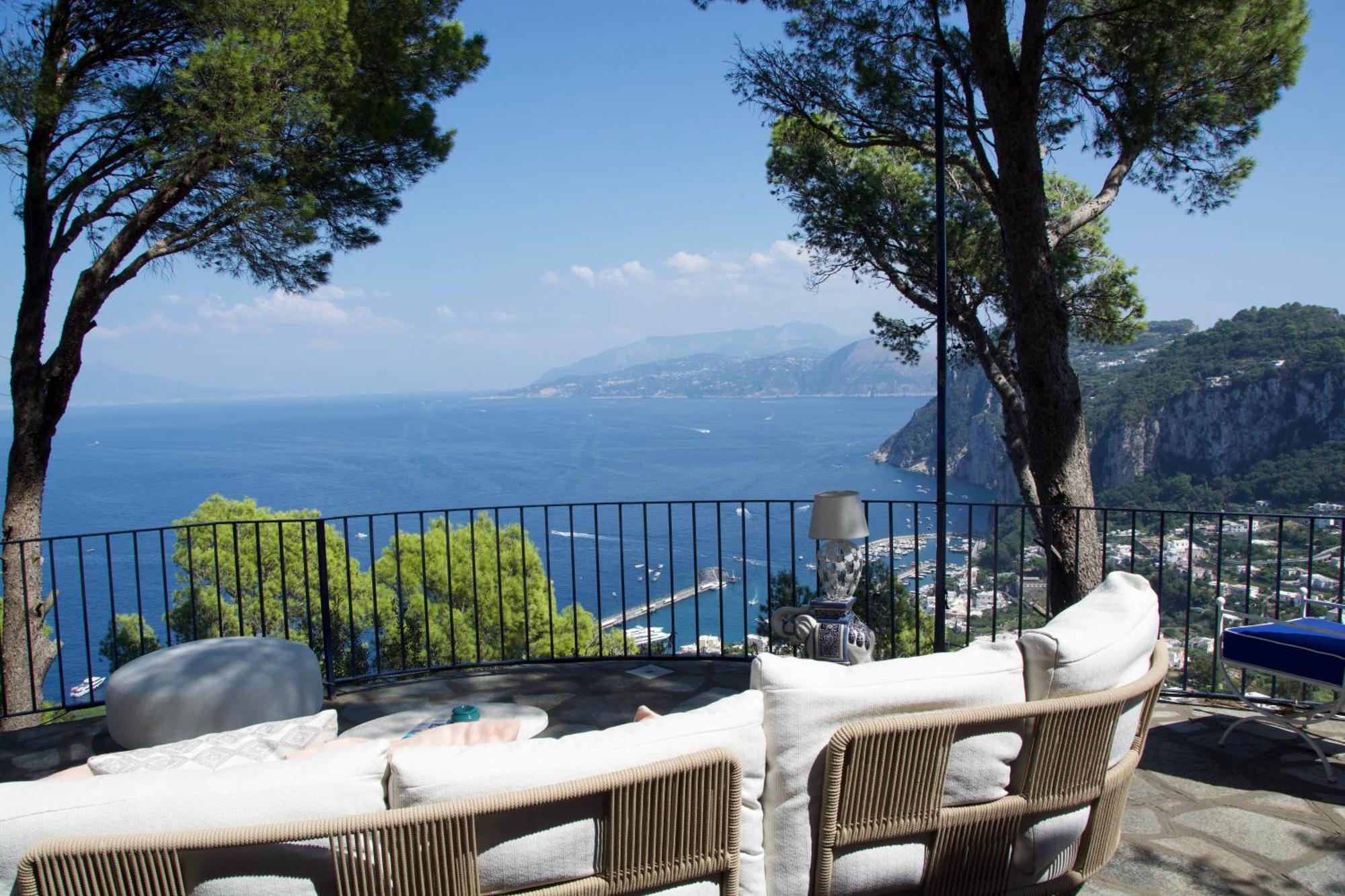 La Casa Nel Bosco Hotel Capri Exterior photo